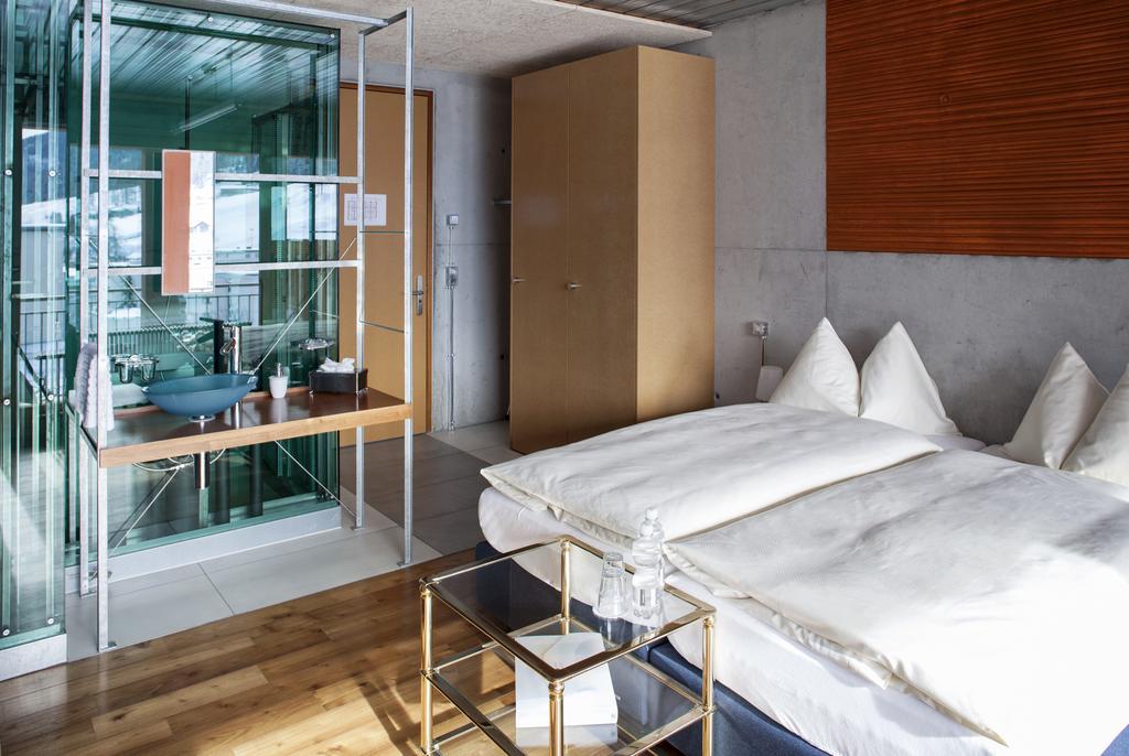 Hotel Ochsen By Mountain Hotels ดาวอส ภายนอก รูปภาพ