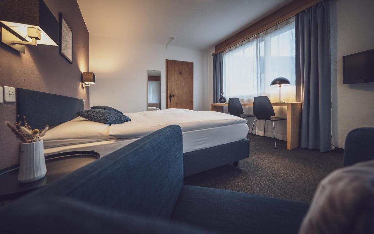 Hotel Ochsen By Mountain Hotels ดาวอส ภายนอก รูปภาพ