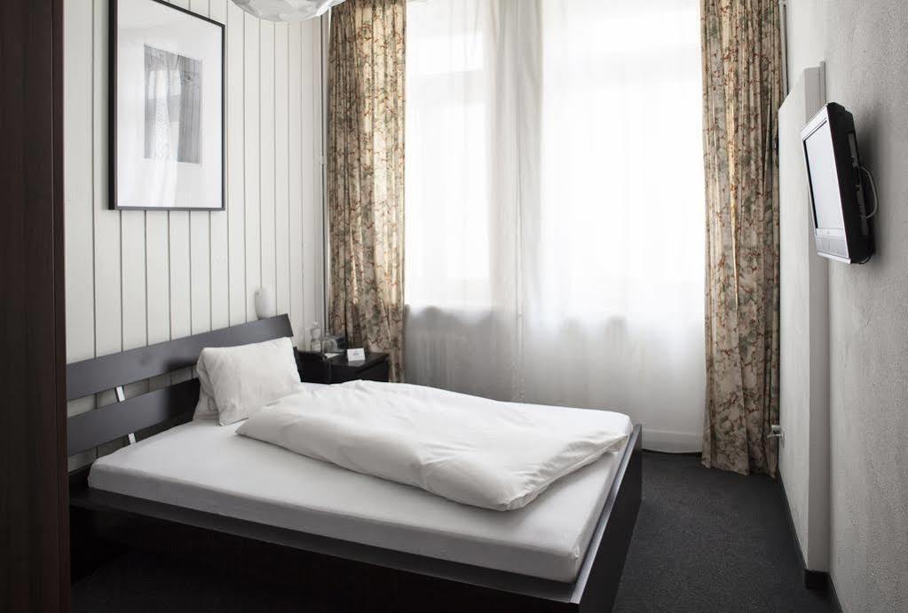 Hotel Ochsen By Mountain Hotels ดาวอส ภายนอก รูปภาพ